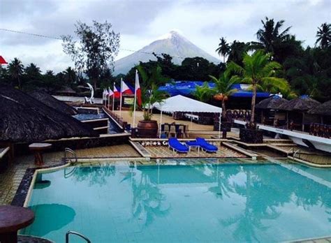 THE 5 BEST Bicol Region Beach Resorts 2024 (with Prices).